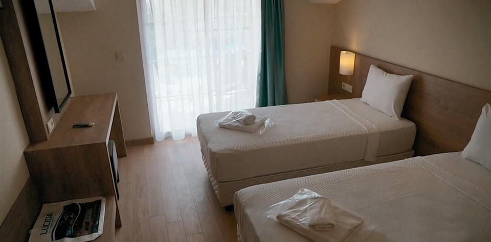 Lucida Beach Hotel Çamyuva Exteriör bild