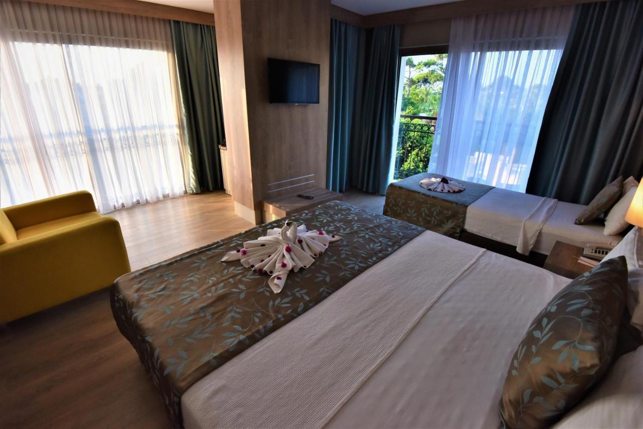 Lucida Beach Hotel Çamyuva Exteriör bild
